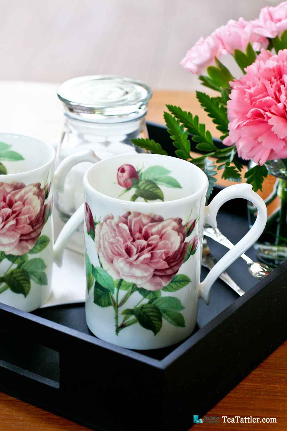 The Rose Collection - dainty and practical tea mugs by Roy Kirkham, England for a quick cuppa. Perfect for settling in with a good book. | TeaTattler.com #teamug